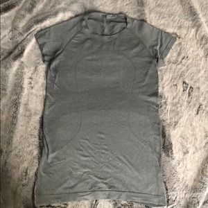 Lululemon Swiftly Tech size 6